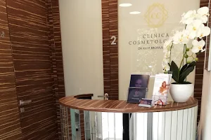 Clinica Cosmetologica. Depilacja laserowa, Zabiegi na twarz i ciało w Gdyni image