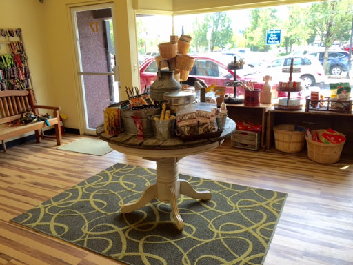 Pet Store «Second Nature», reviews and photos, 17 NW 1st St, Gresham, OR 97030, USA