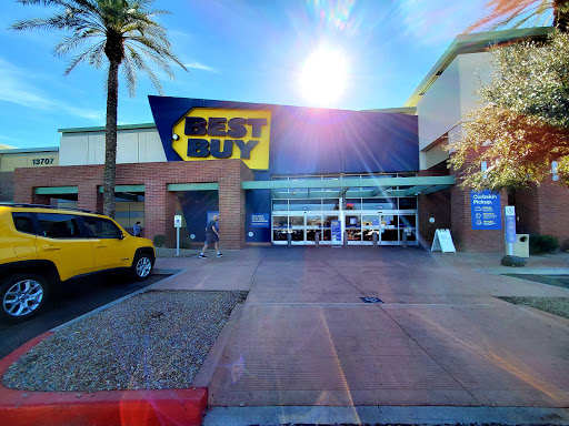 Electronics Store «Best Buy», reviews and photos, 13711 W Bell Rd, Surprise, AZ 85374, USA