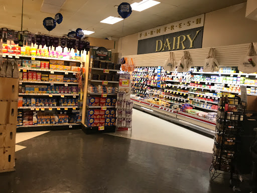 Grocery Store «Stop & Shop», reviews and photos, 11 Glen Ridge Rd, Greenwich, CT 06831, USA