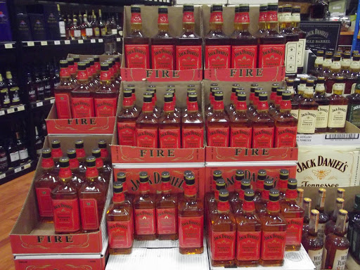 Liquor Store «Old Fort Liquor & Wine», reviews and photos, 144 Cason Ln, Murfreesboro, TN 37128, USA