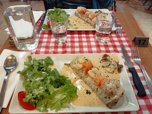 Photo n°2 de POM'CREP à Bourneville-Sainte-Croix ()