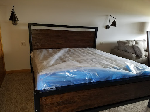 Resort «Bristol Harbour Lodge & Golf Club», reviews and photos, 5410 Seneca Point Rd, Canandaigua, NY 14424, USA