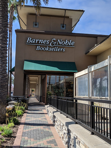 Book Store «Barnes & Noble», reviews and photos, 26751 Aliso Creek Rd, Aliso Viejo, CA 92656, USA