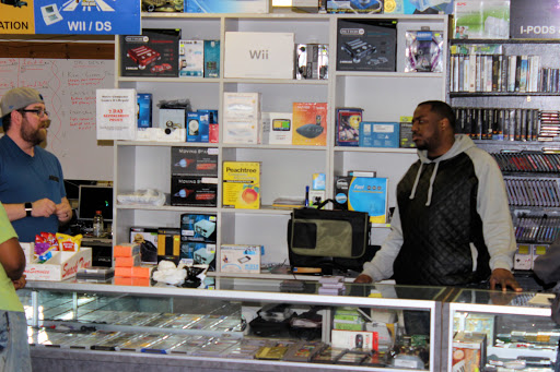 Video Game Store «Metro Computer, Games and iRepair, LLC», reviews and photos, 16567 E 10 Mile Rd, Eastpointe, MI 48021, USA