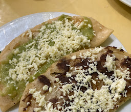 Cenaduría El ajo photo