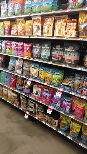 Pet Supply Store «Pet Supplies Plus», reviews and photos, 1937 FL-60, Valrico, FL 33594, USA