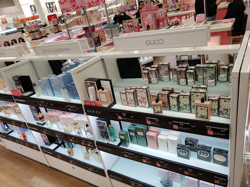 Hair Salon «Ulta Beauty», reviews and photos, 5860 Leesburg Pike, Falls Church, VA 22041, USA