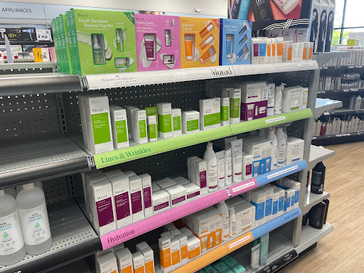 Beauty Supply Store «CosmoProf», reviews and photos, 2936 S 108th St, West Allis, WI 53227, USA