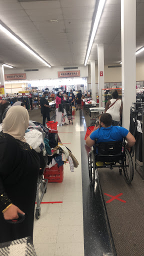 Clothing Store «Burlington Coat Factory», reviews and photos, 9321 Telegraph Rd, Redford Charter Twp, MI 48239, USA