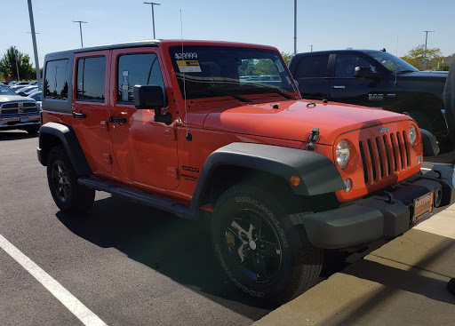 Car Dealer «Waconia Dodge Chrysler Jeep», reviews and photos, 905 Strong Dr, Waconia, MN 55387, USA