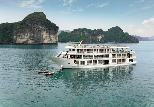 Alisa Cruise Halong - Top Cruise in Halong Bay