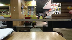 Photo n°92 de McDonald's à Guilherand-Granges ()