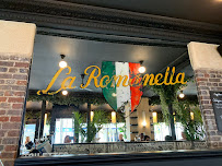 Bar du Restaurant italien La Romanella à Paris - n°12