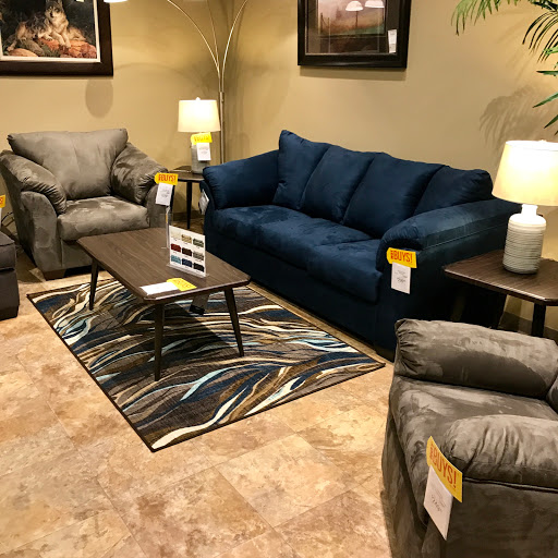 Furniture Store «Slumberland Furniture», reviews and photos, 4390 Dodge St, Dubuque, IA 52003, USA