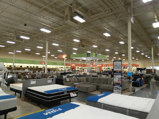 Furniture Store «Weekends Only Furniture & Mattress», reviews and photos, 14205 Manchester Rd, Manchester, MO 63011, USA