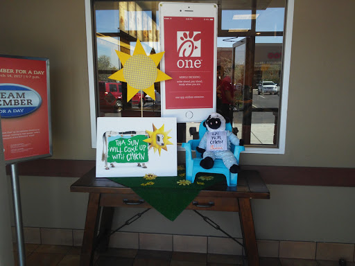 Fast Food Restaurant «Chick-fil-A», reviews and photos, 10180 W McDowell Rd, Avondale, AZ 85392, USA