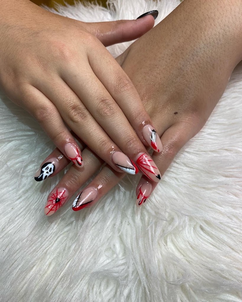 Nails by Tita 33441