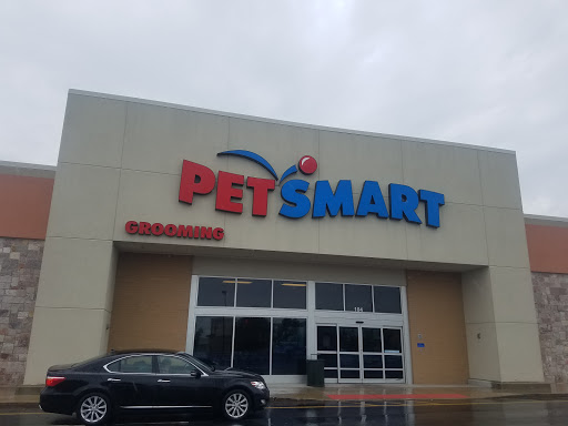 PetSmart, 104 Dettro Dr, Mattoon, IL 61938, USA, 