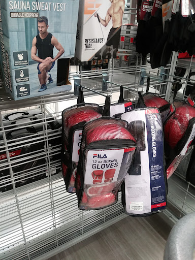 Clothing Store «Burlington Coat Factory», reviews and photos, 4790 Everhard Rd NW, Canton, OH 44718, USA