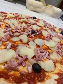 Plats et boissons du Pizzeria Le Kiosque à Pizzas à Le Malesherbois - n°20