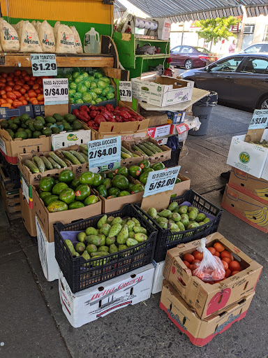 Grocery Store «Food Universe Marketplace», reviews and photos, 97 Avenue O, Brooklyn, NY 11204, USA