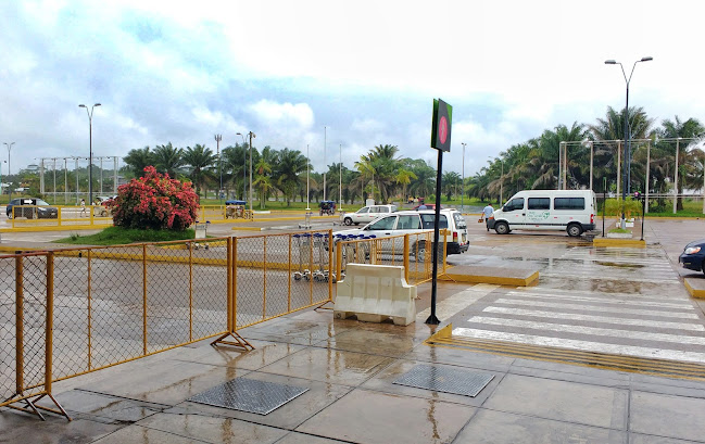 Comentarios y opiniones de Aeropuerto Iquitos CF Francisco Secada Vignetta