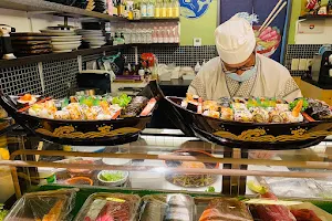 Nipuno Sushi image