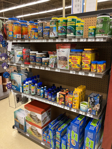 Pet Supply Store «Petco Animal Supplies», reviews and photos, 8551 S Howell Ave, Oak Creek, WI 53154, USA