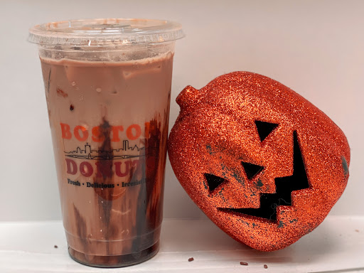 Donut Shop «Boston Donuts», reviews and photos, 338 Park Ave, Worcester, MA 01610, USA