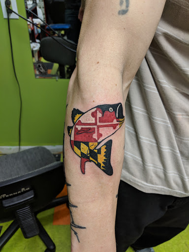 Tattoo Shop «Alternative Tattoo», reviews and photos, 613 Hilltop Rd, Curtis Bay, MD 21226, USA