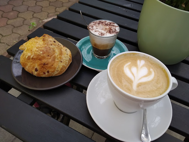 Hozzászólások és értékelések az Pécsi Kávé-ról