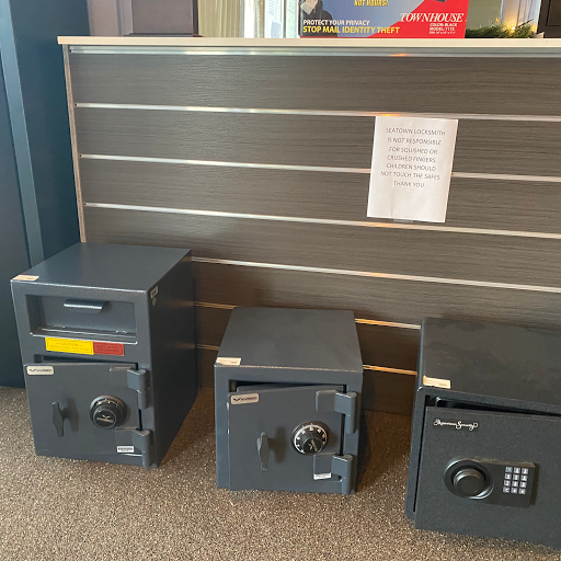 Locksmith «Seatown Locksmith Inc», reviews and photos, 628 SW 151st St #1, Burien, WA 98166, USA