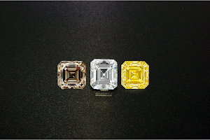 44 diamonds image