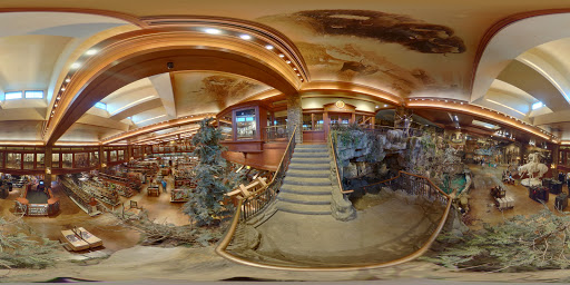 Sporting Goods Store «Bass Pro Shops», reviews and photos, 1935 S Campbell Ave, Springfield, MO 65807, USA