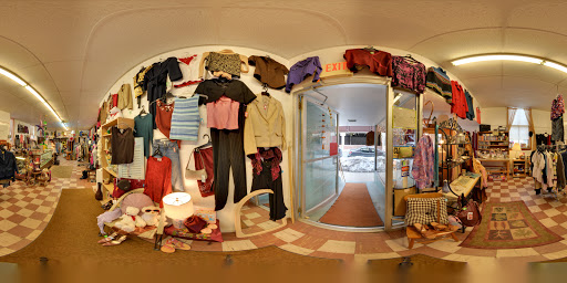 Thrift Store «Lucky Dog Thrift Shop», reviews and photos, 23 Elm St, Nashua, NH 03060, USA