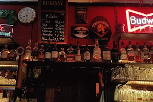 Kelly's Irish Pub image