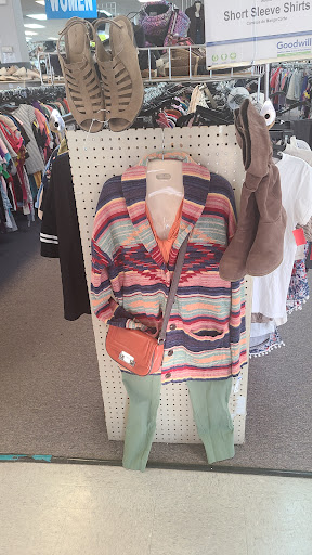 Thrift Store «Goodwill», reviews and photos, 818 Delsea Dr, Glassboro, NJ 08028, USA