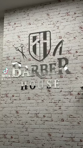 Rezensionen über BARBER HOUSE Coiffeur Homme et Barbier Genève in Vernier - Friseursalon