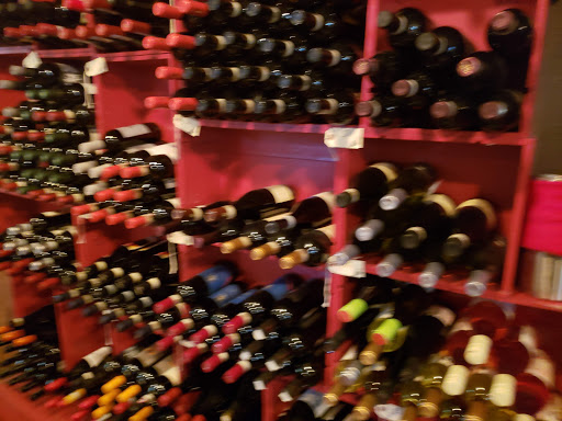 General Store «Symons General Store & Wine Cellar», reviews and photos, 401 E Lake St, Petoskey, MI 49770, USA