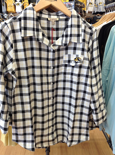 Sportswear Store «Rally House Mid Rivers», reviews and photos, 267 Mid Rivers Mall Dr, St Peters, MO 63376, USA