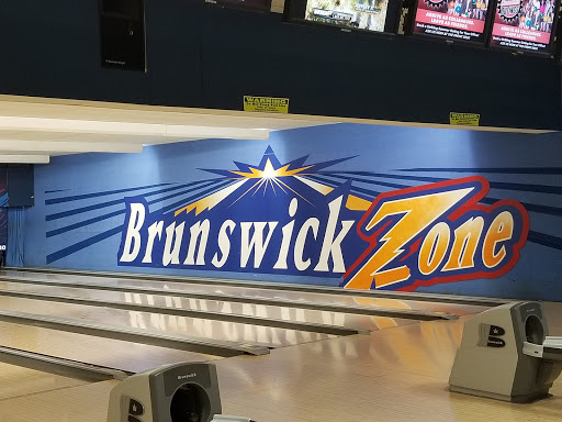 Bowling Alley «Brunswick Zone Deer Park Lanes», reviews and photos, 21080 N Rand Rd, Lake Zurich, IL 60047, USA