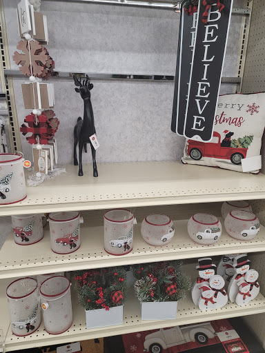 Discount Store «Big Lots», reviews and photos, 1515 Garner Station Blvd, Raleigh, NC 27603, USA