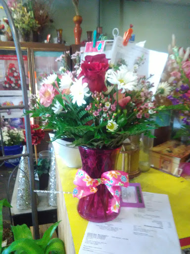 Florist «Bella Blooms Florist», reviews and photos, 6521 AL-69, Tuscaloosa, AL 35405, USA