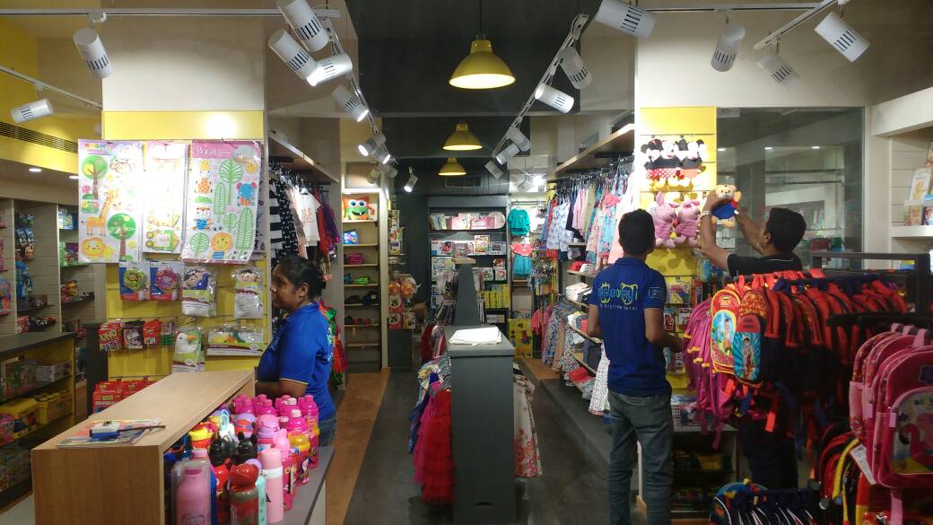 supermarket image