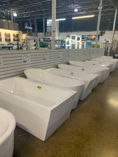 Building Materials Store «Seconds & Surplus Building Materials», reviews and photos, 909 Regal Row, Dallas, TX 75247, USA