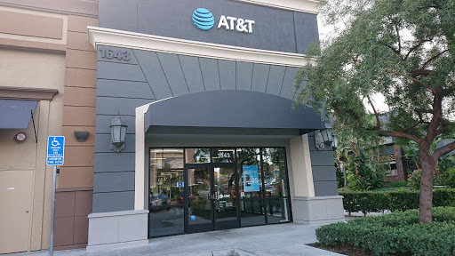 Cell Phone Store «AT&T», reviews and photos, 1643 E Imperial Hwy, Brea, CA 92821, USA