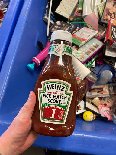 Thrift Store «Goodwill Store, Outlet Center & Donation Center», reviews and photos, 753 Bethlehem Pike, Montgomeryville, PA 18936, USA