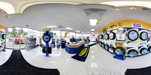 Auto Repair Shop «Courtesy Auto Service & Tire of Tacoma», reviews and photos, 4502 S Steele St #701, Tacoma, WA 98409, USA