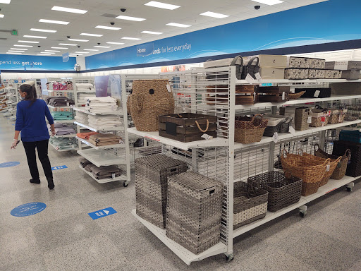 Clothing Store «Ross Dress for Less», reviews and photos, 1019 W University Ave, Georgetown, TX 78628, USA